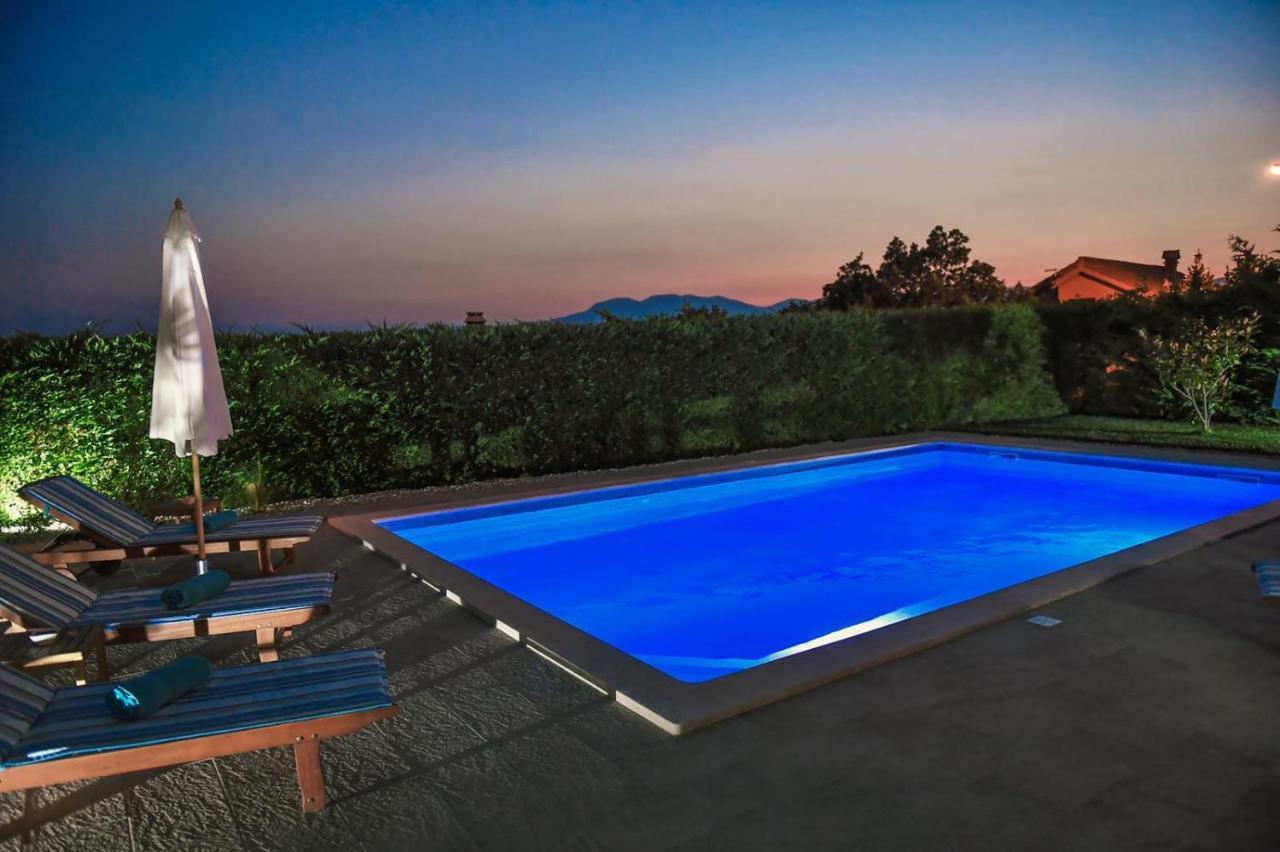 *****Pool House With Beautiful Seaview,Big Garden And Old Tavern***** Rijeka Bagian luar foto
