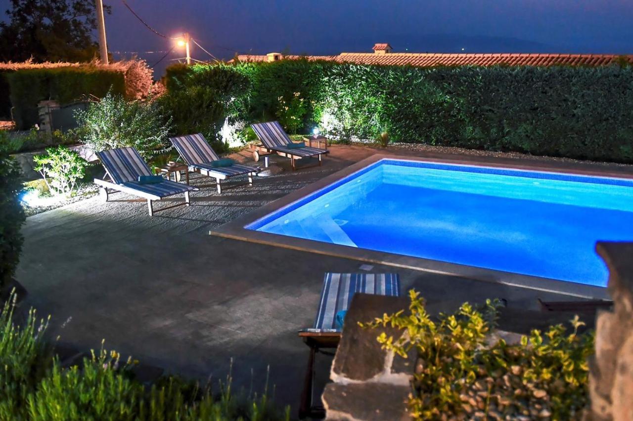 *****Pool House With Beautiful Seaview,Big Garden And Old Tavern***** Rijeka Bagian luar foto