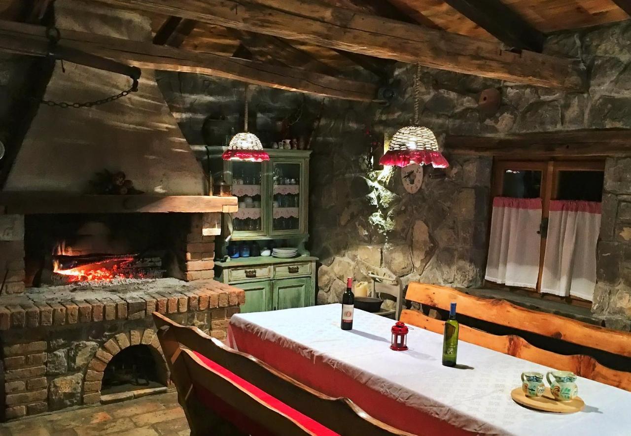 *****Pool House With Beautiful Seaview,Big Garden And Old Tavern***** Rijeka Bagian luar foto